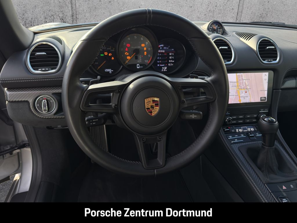 Porsche Boxster 2024