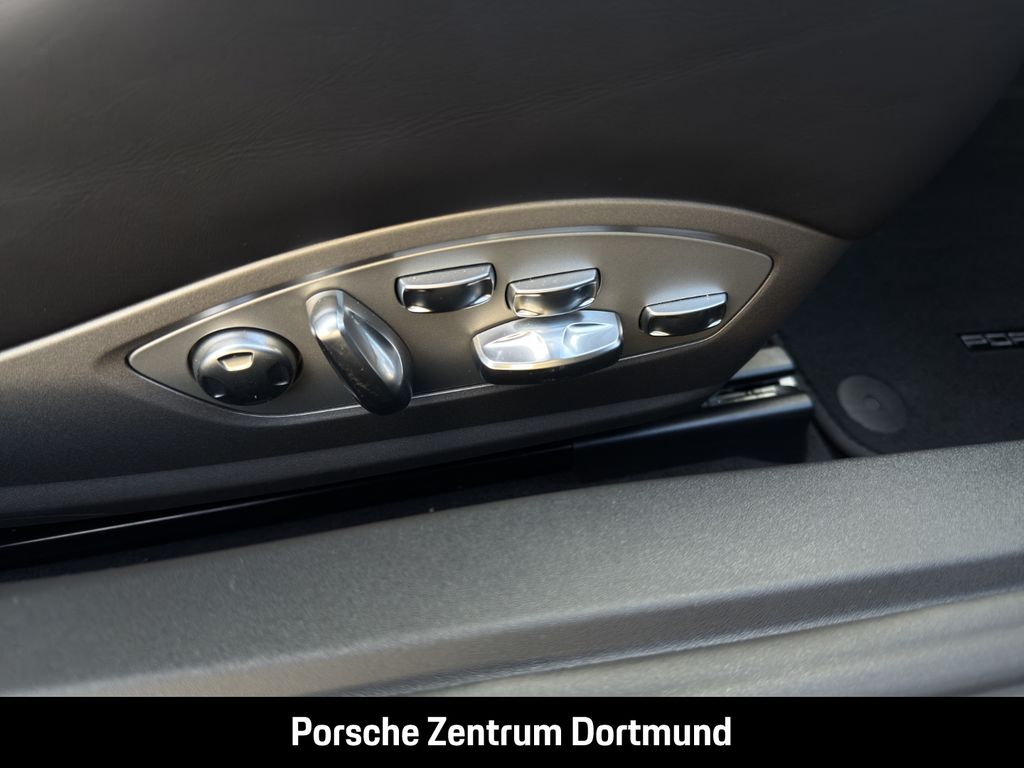 Porsche Boxster 2024