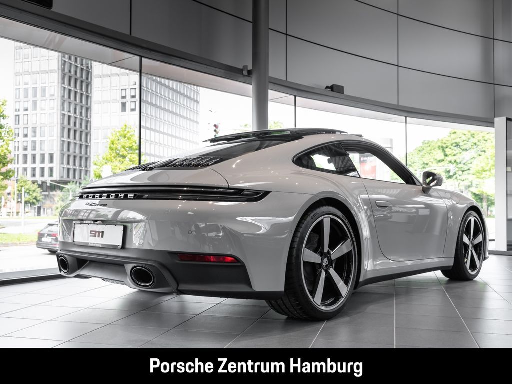 Porsche 992 2025