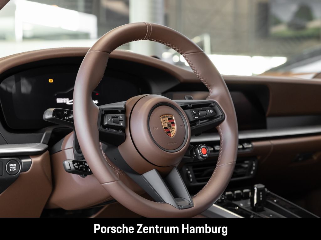 Porsche 992 2025