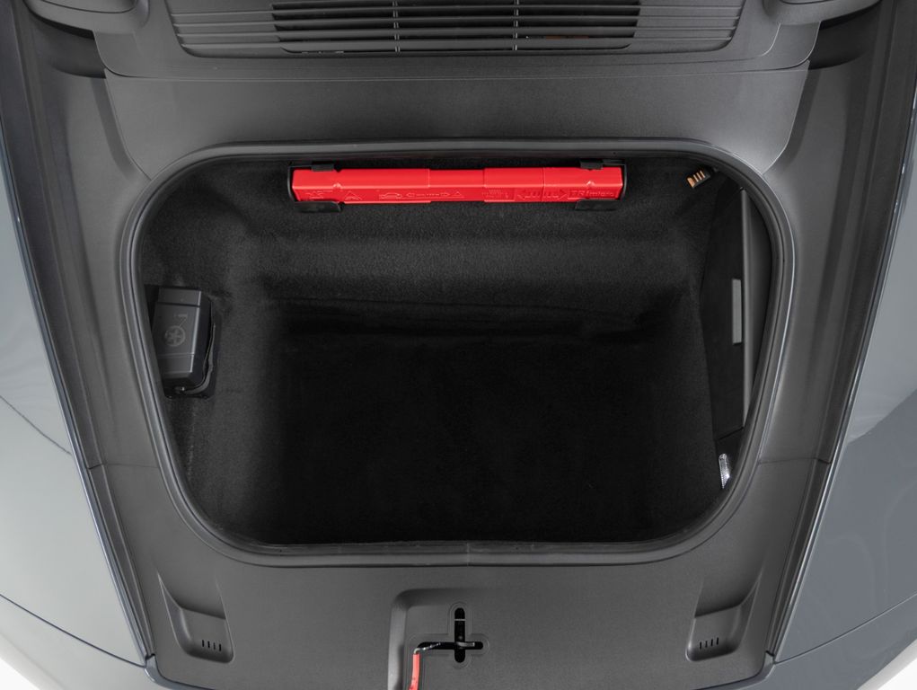 Porsche 992 2025