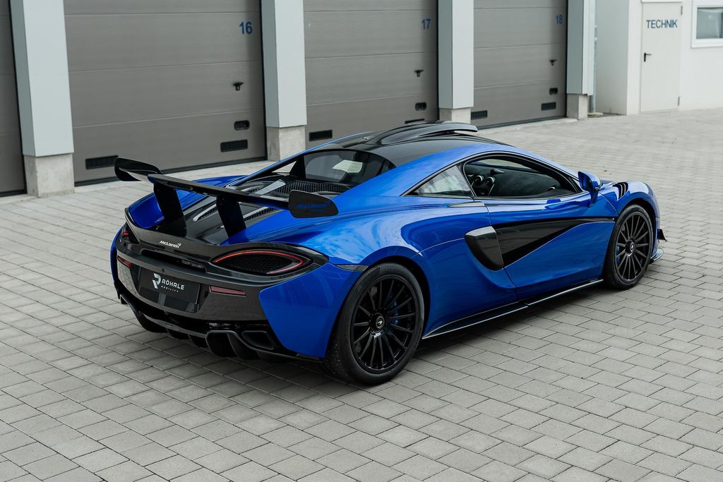 McLaren 620R