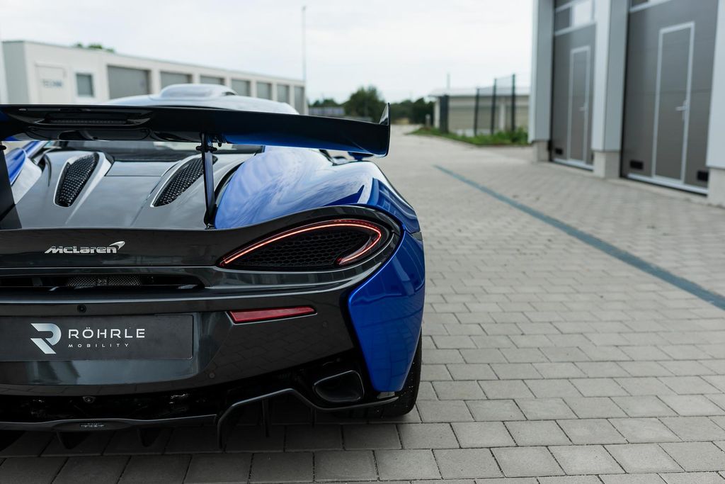McLaren 620R