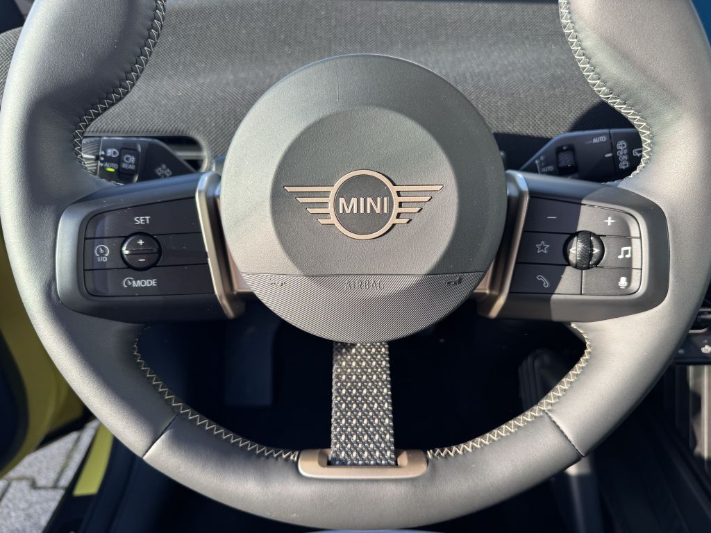 MINI Cooper SE 2024