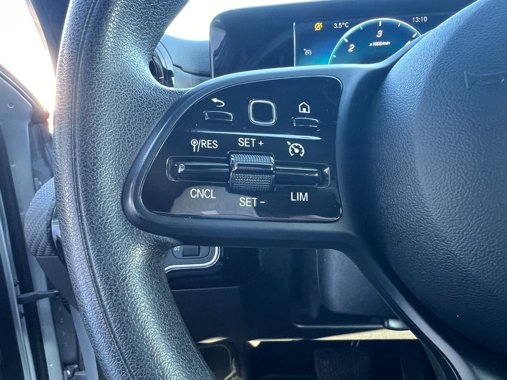 Mercedes-Benz A 180 2021