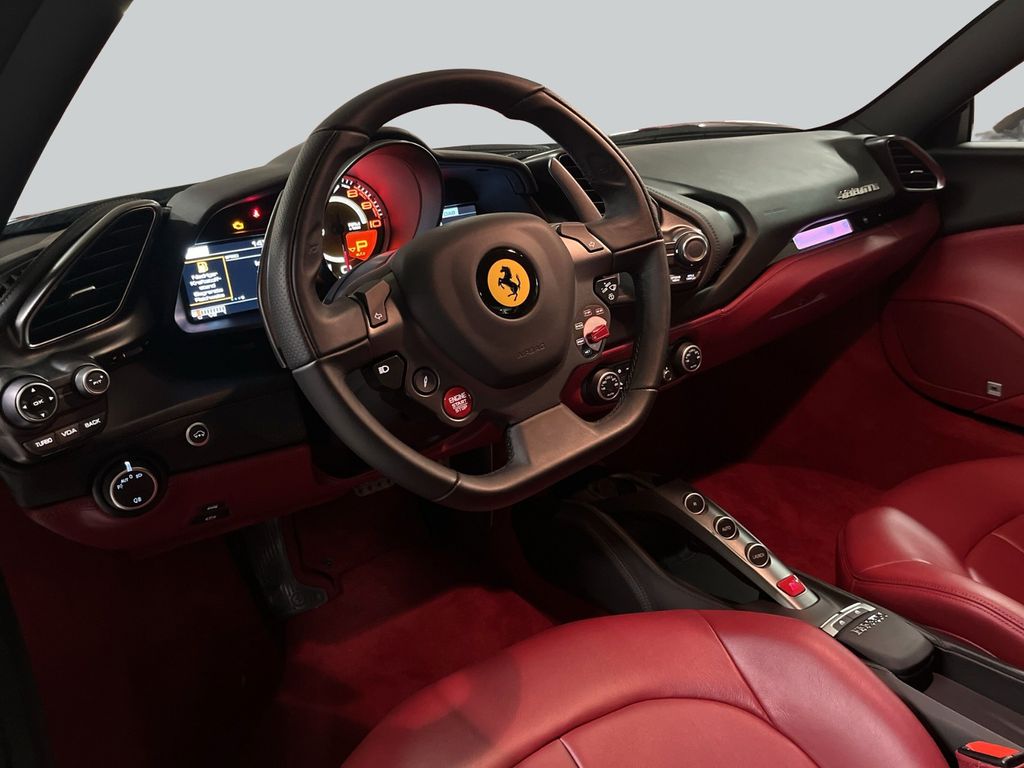 Ferrari 488 GTB 2018