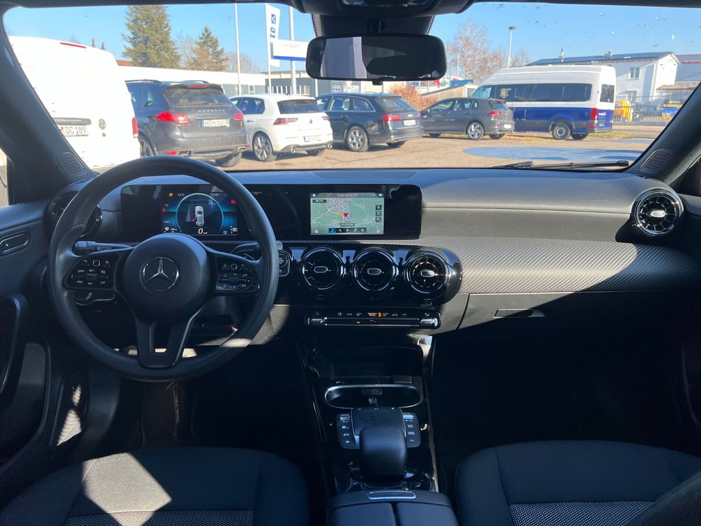 Mercedes-Benz A 180 2021