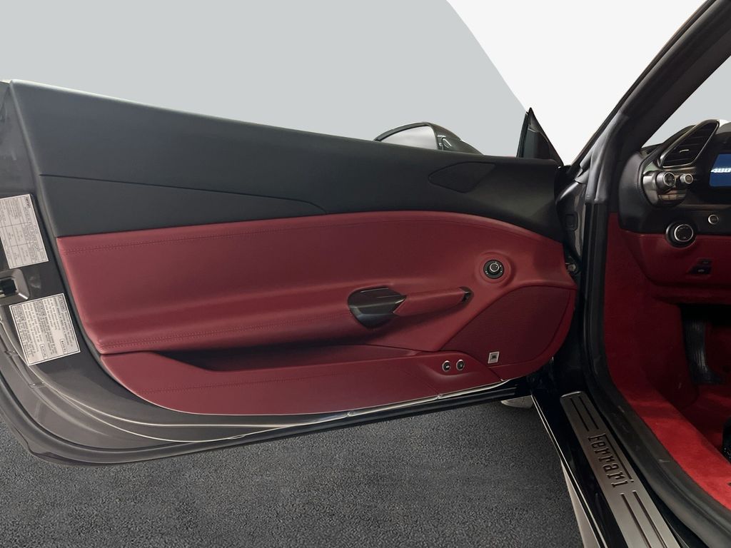 Ferrari 488 GTB 2018