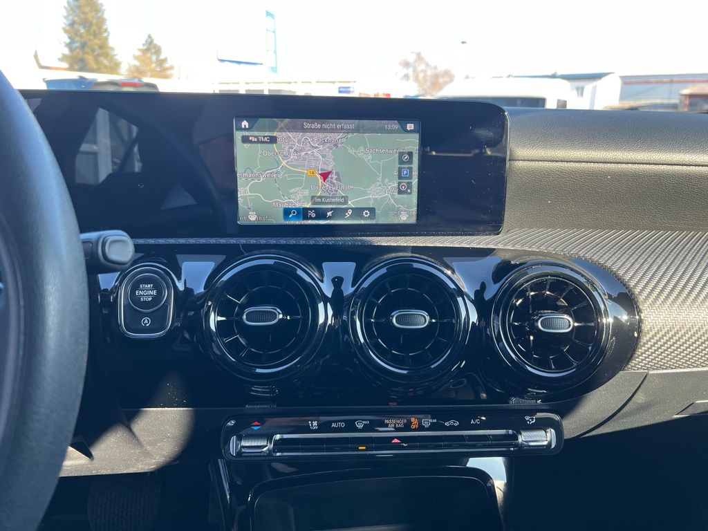 Mercedes-Benz A 180 2021