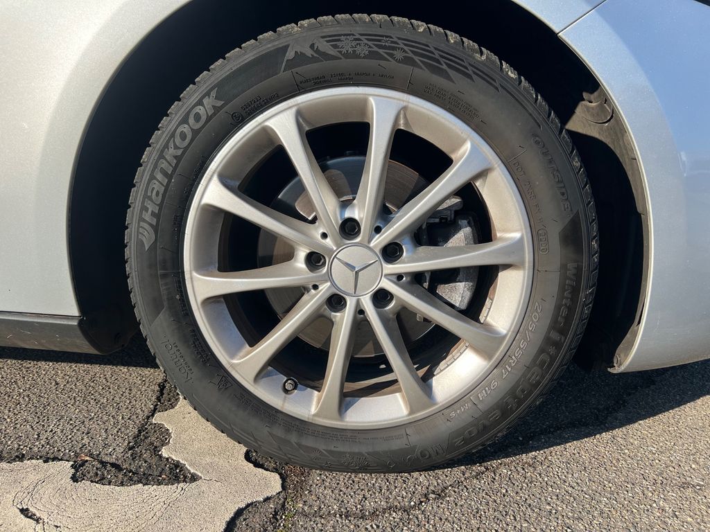 Mercedes-Benz A 180 2021