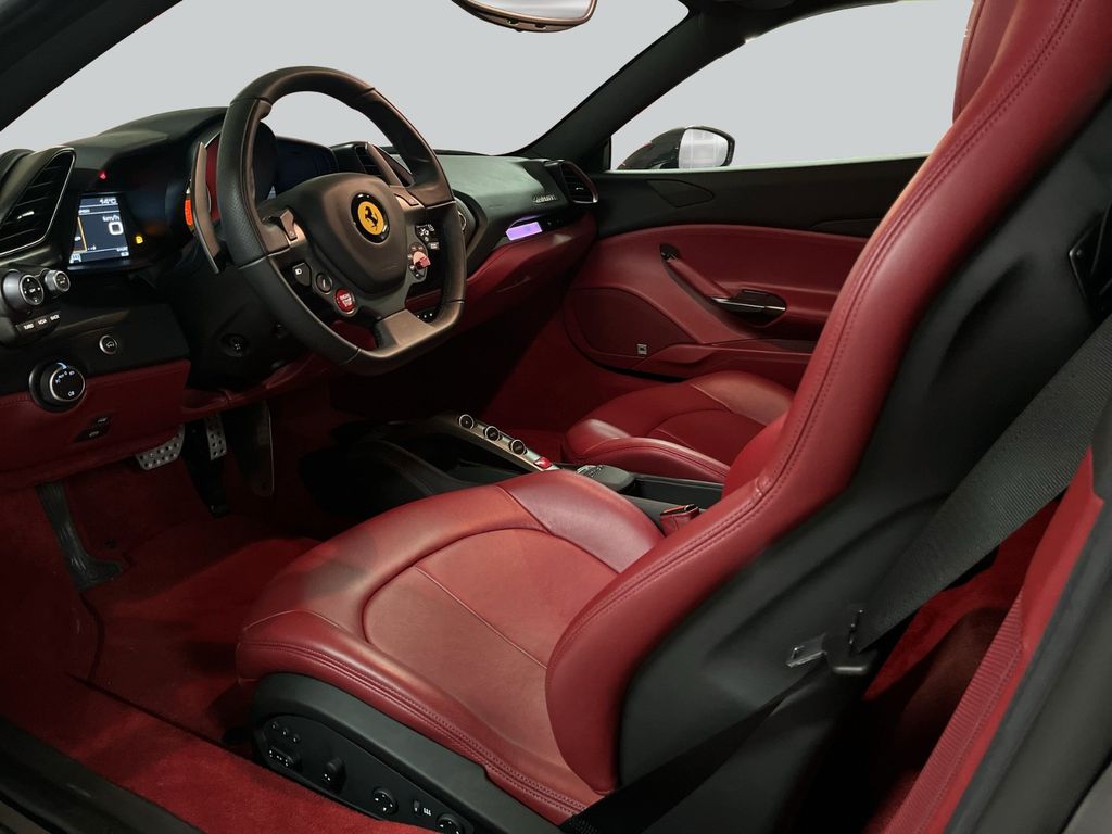 Ferrari 488 GTB 2018