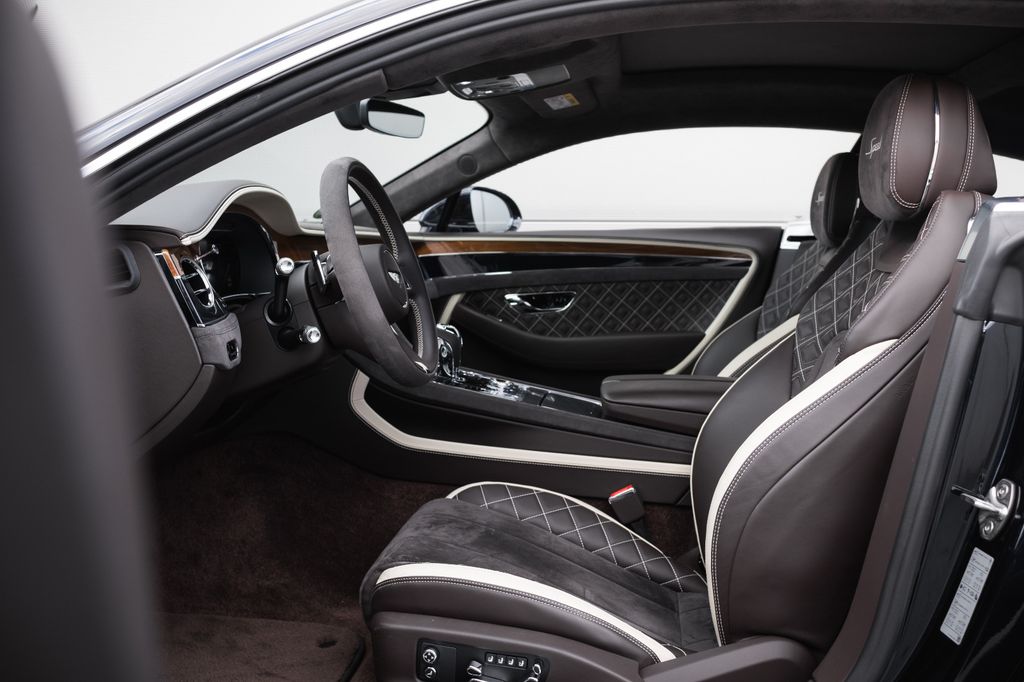 Bentley Continental GT 2021