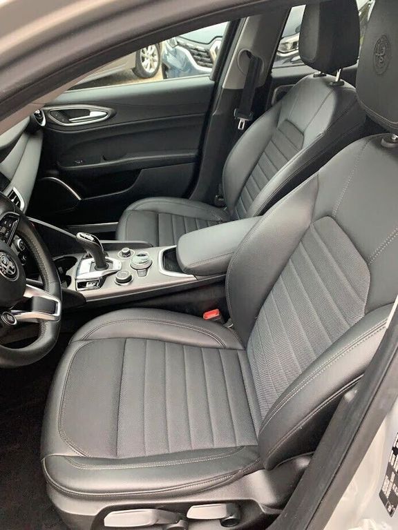 Alfa Romeo Giulia 2021