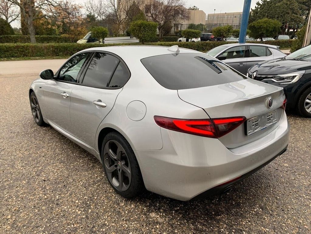 Alfa Romeo Giulia 2021