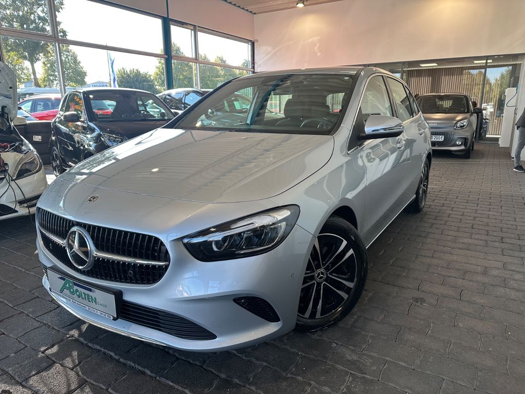 Mercedes-Benz B 180 2024