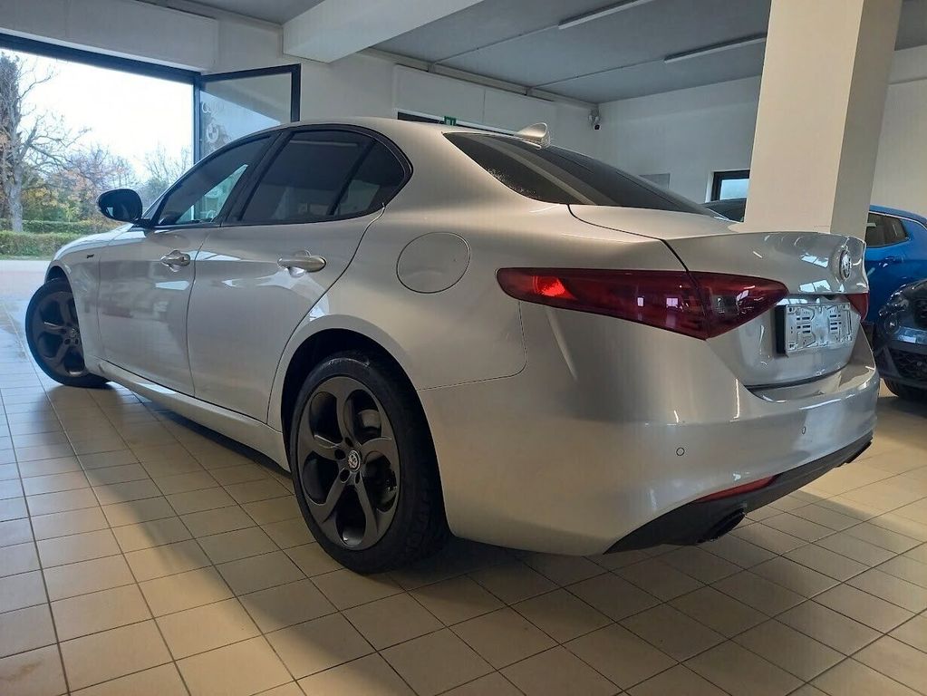 Alfa Romeo Giulia 2021