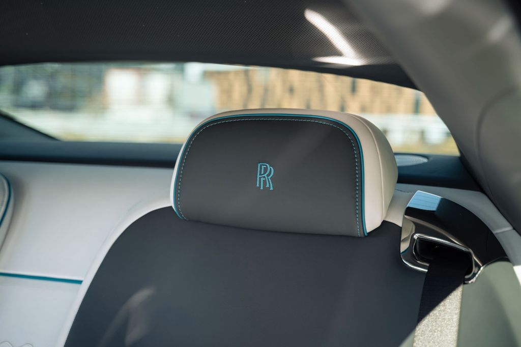 Rolls-Royce Spectre 2025