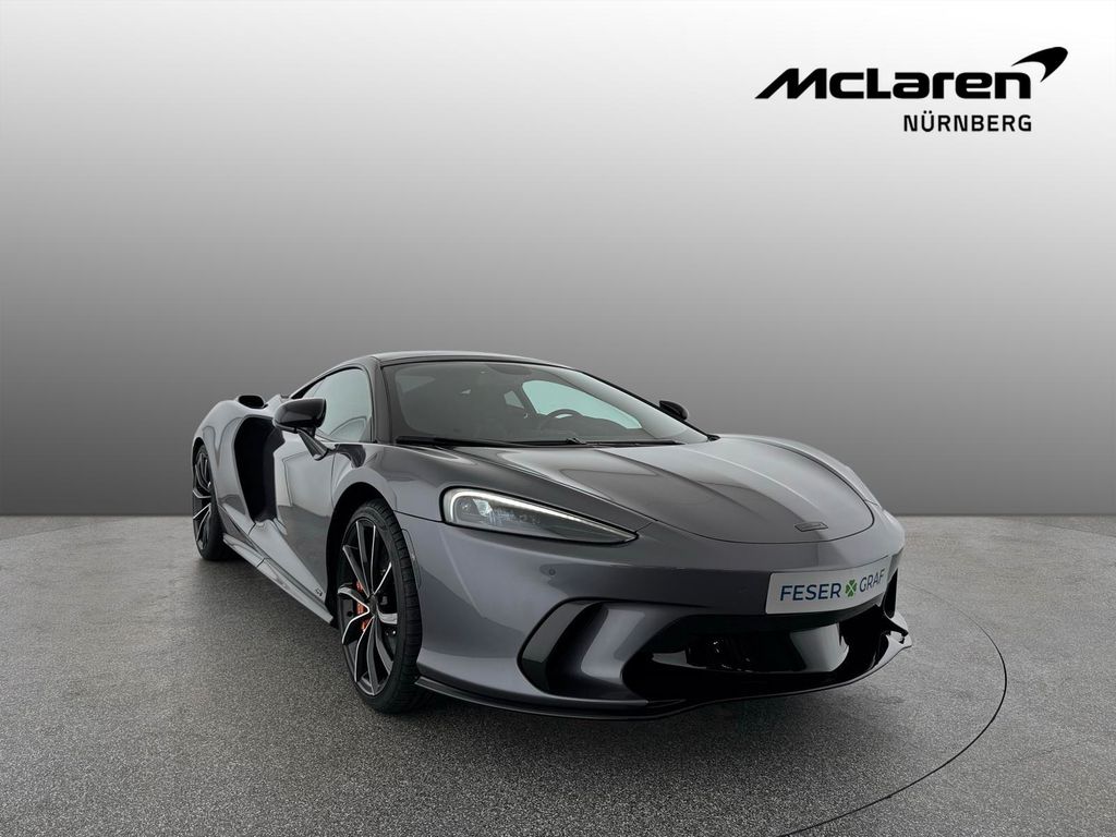 McLaren GT 2025