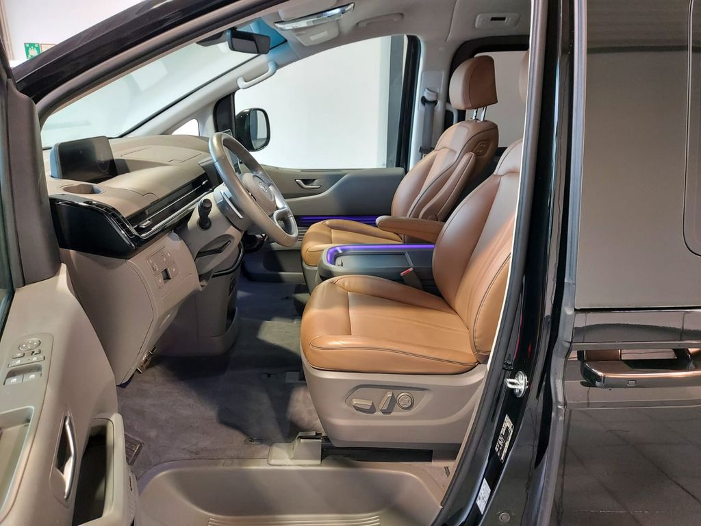 Hyundai STARIA 2022