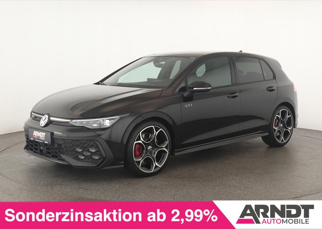 Volkswagen Golf 2025