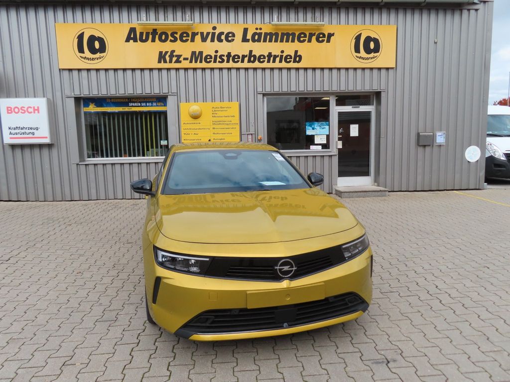 Opel Astra 2025