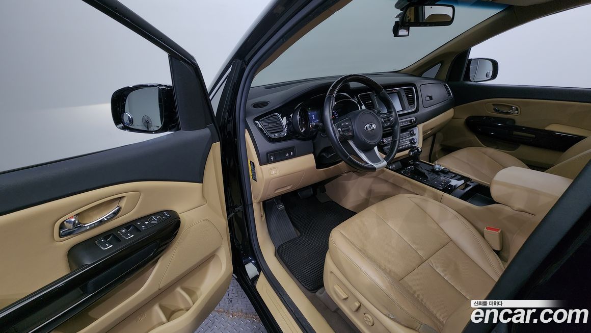Kia Canival 2016