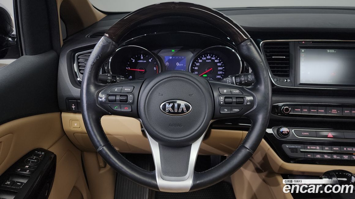 Kia Canival 2016