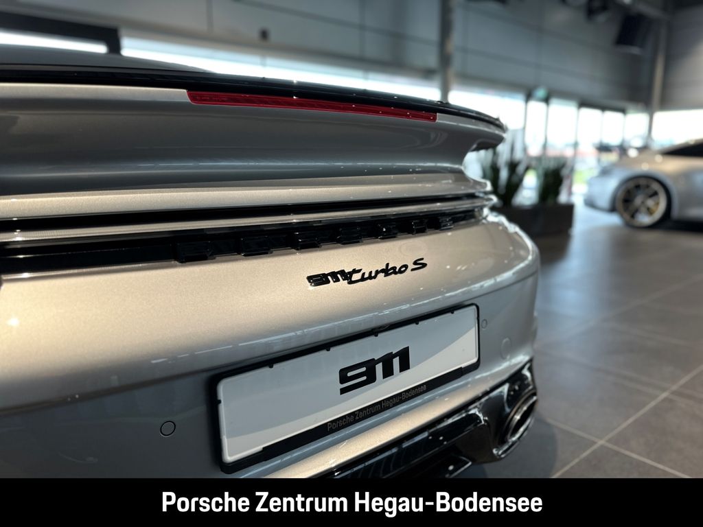 Porsche 992 2025