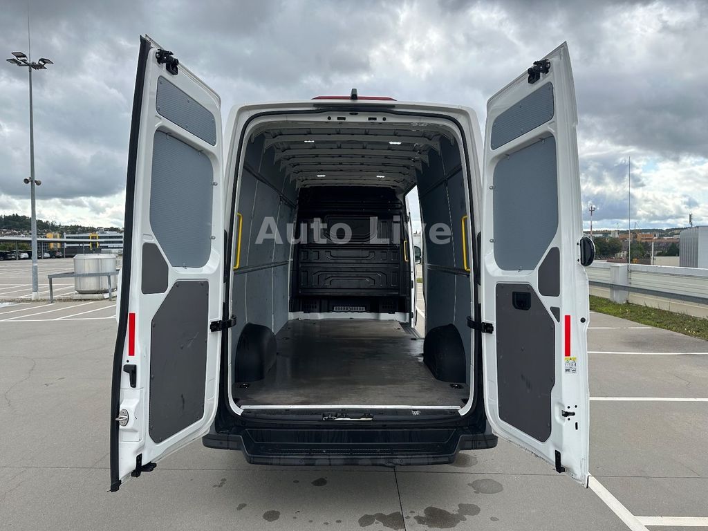 Volkswagen Crafter 2023