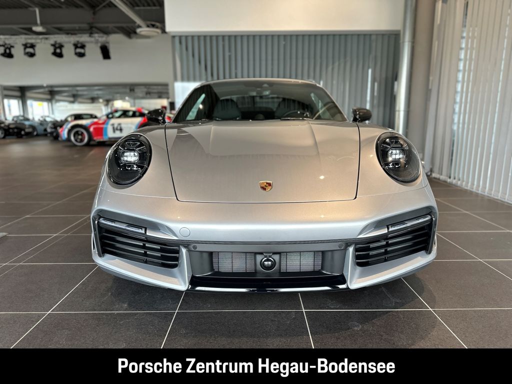 Porsche 992 2025