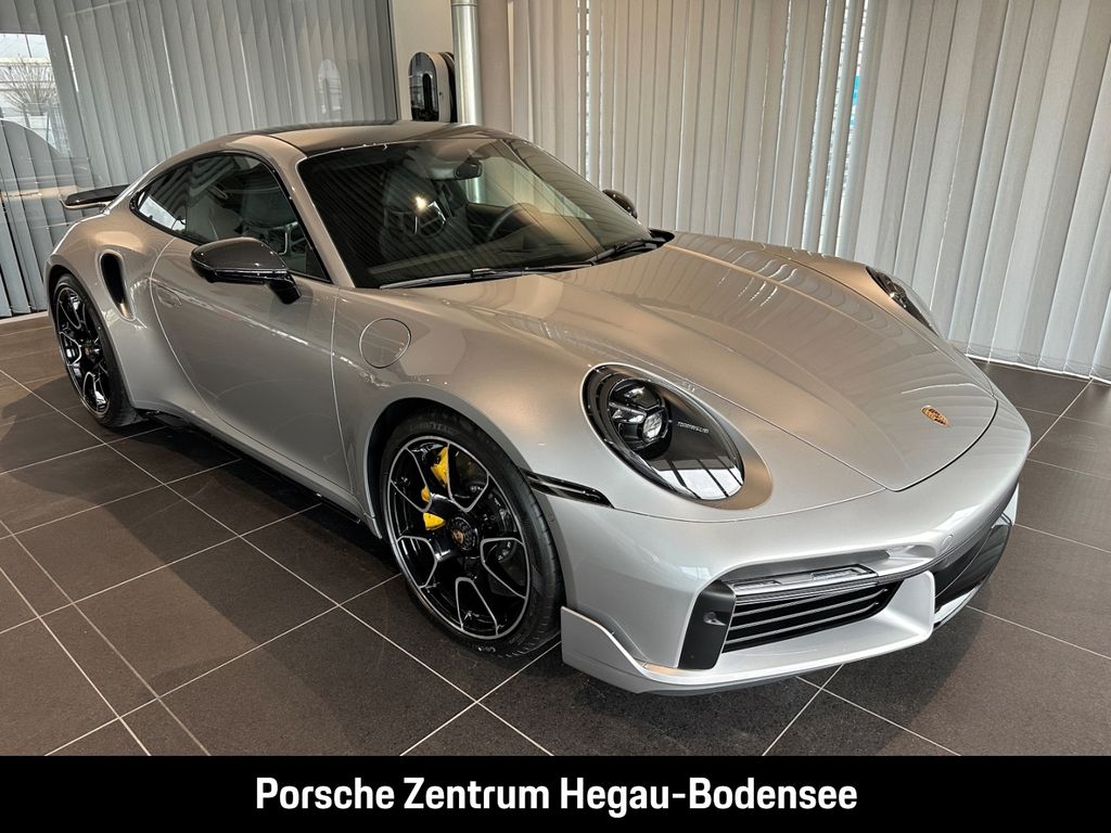 Porsche 992 2025