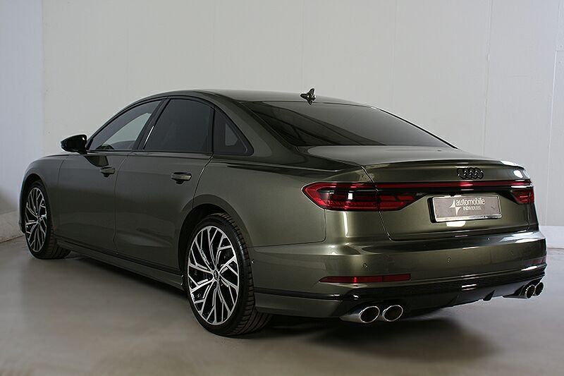 Audi S8 2021