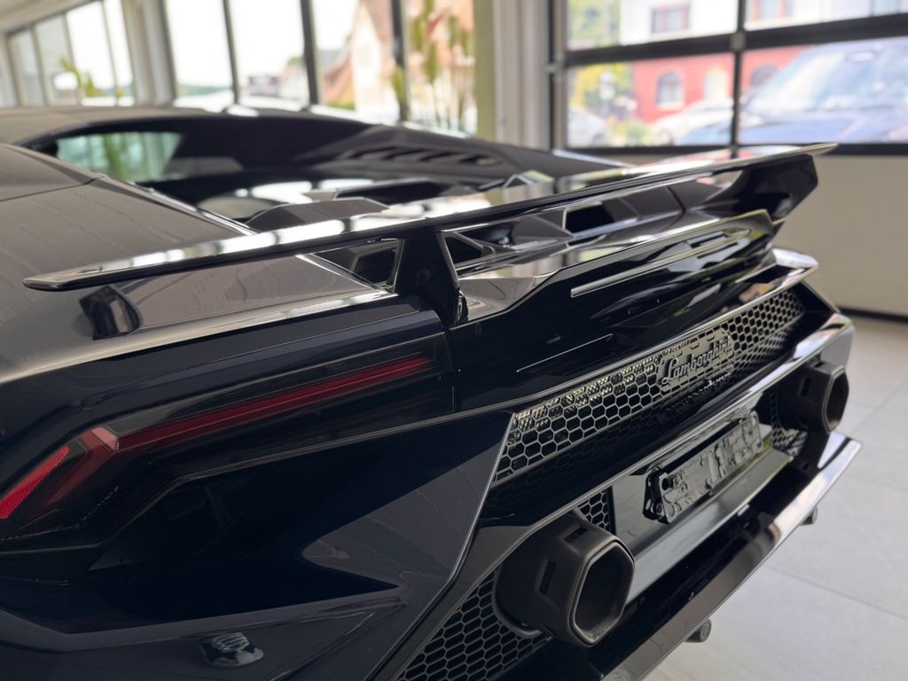 Lamborghini Huracán 2024