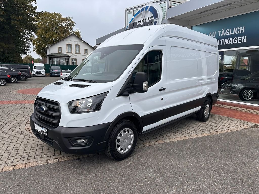 Ford Transit 2024