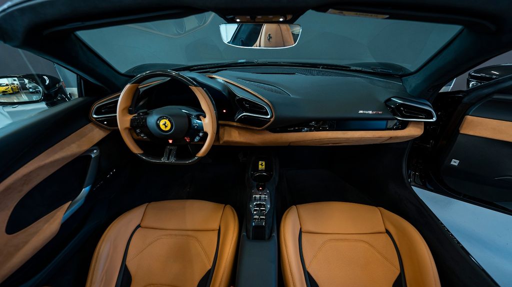 Ferrari 296 GTS 2024