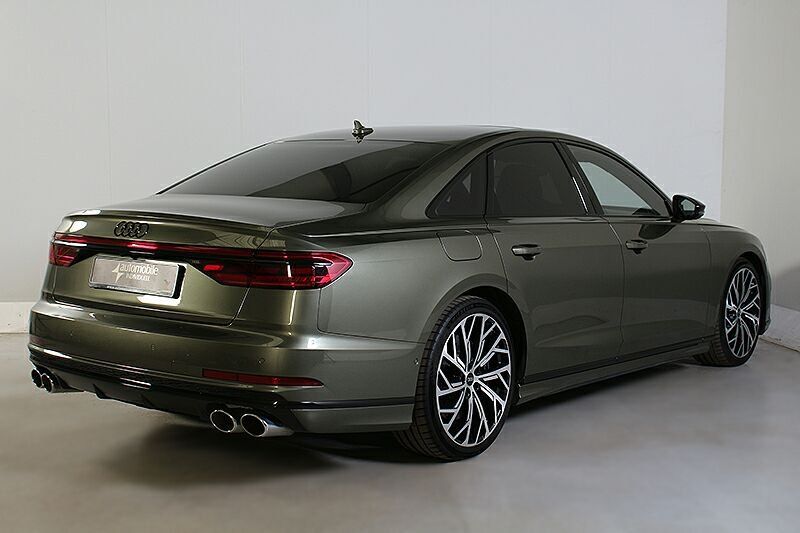 Audi S8 2021