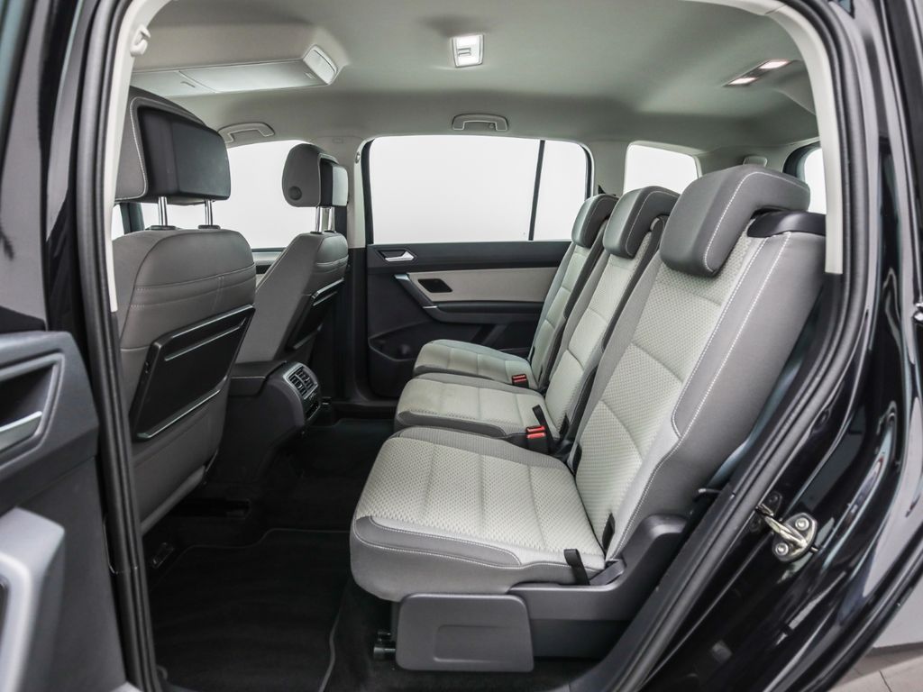 Volkswagen Touran 2024