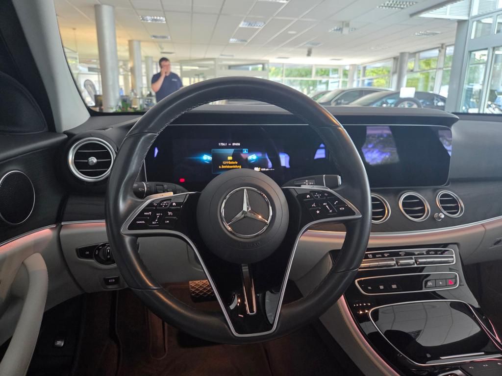 Mercedes-Benz E 300 2021