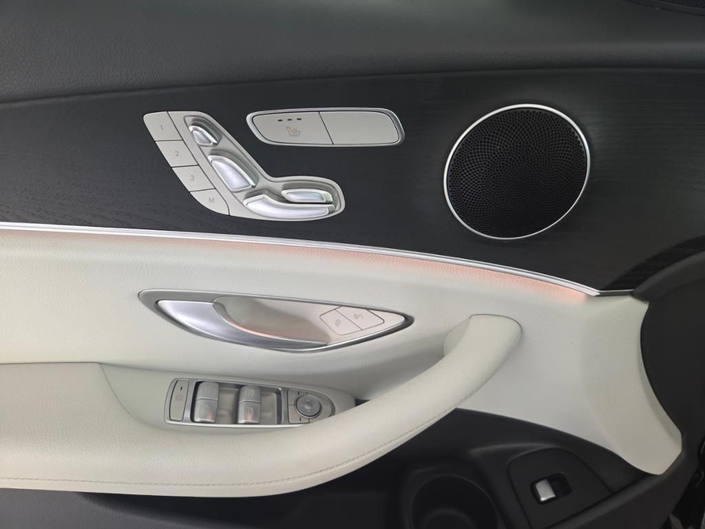 Mercedes-Benz E 300 2021