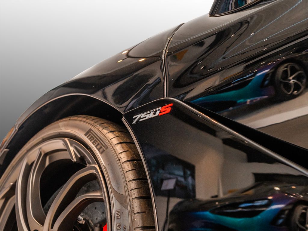 McLaren 750S 2024