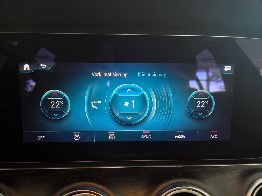 Mercedes-Benz E 300 2021