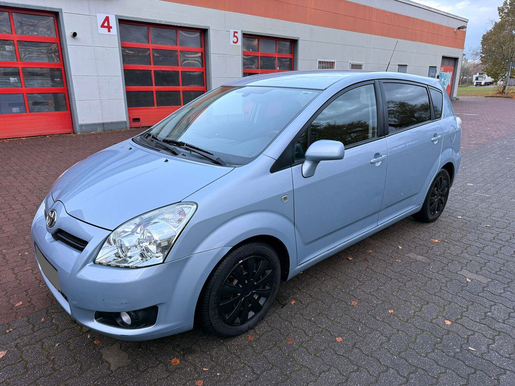 Toyota Corolla Verso 2009