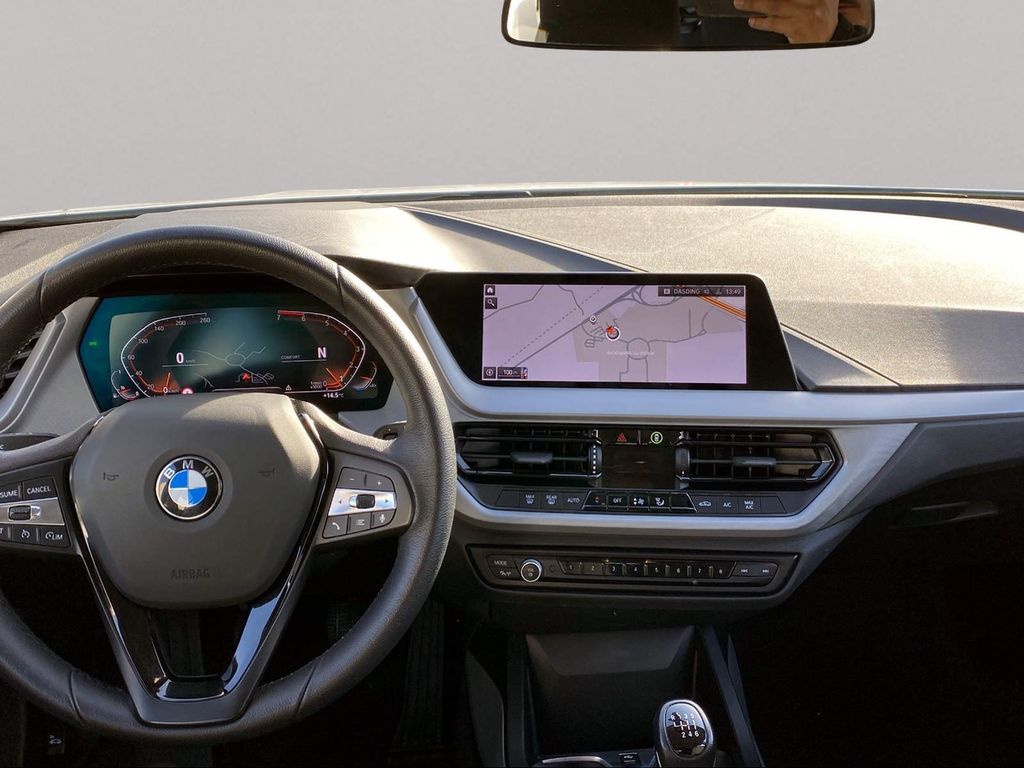 BMW 116 2022