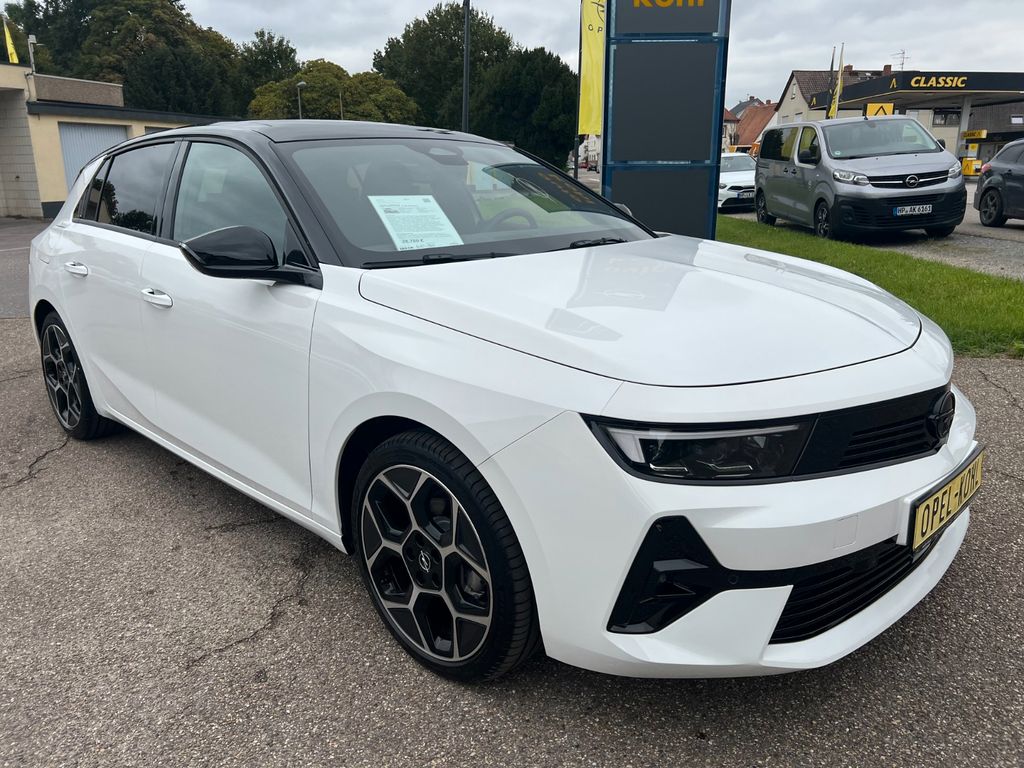 Opel Astra 2024