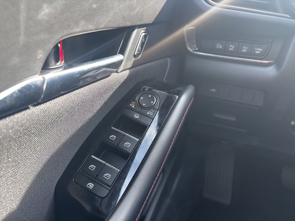 Mazda CX-30 2025