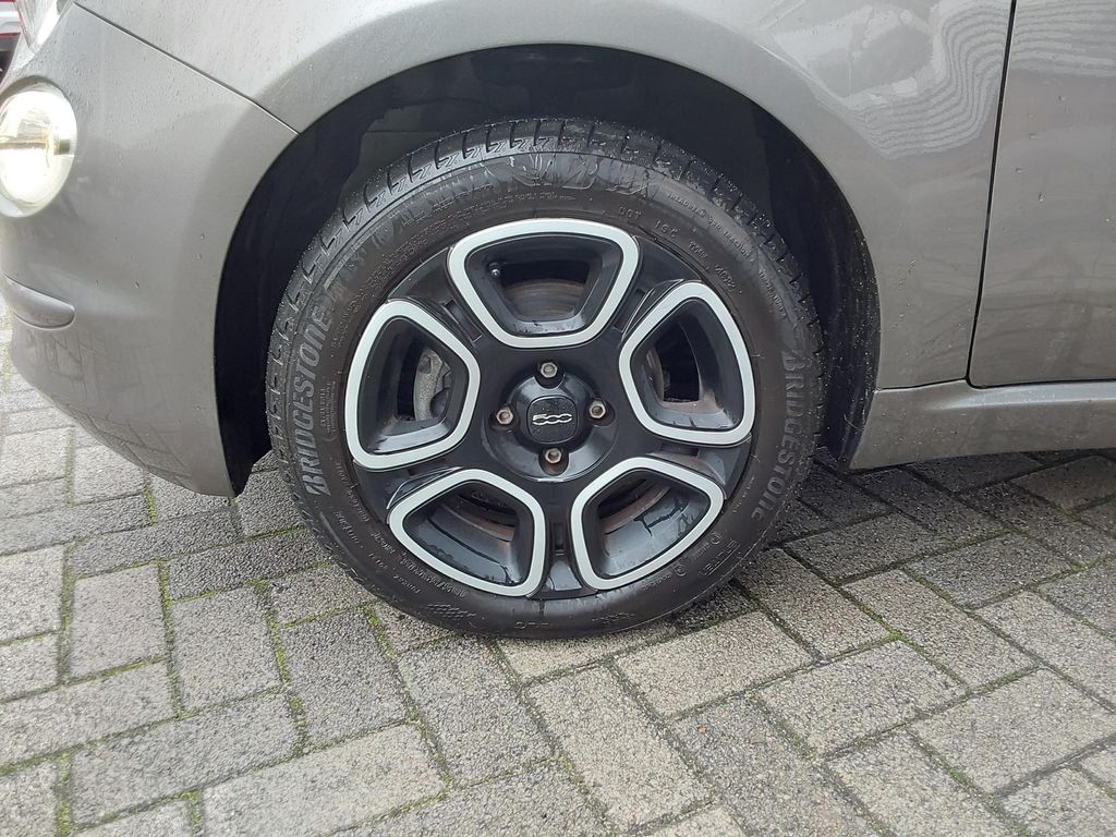 Fiat 500C 2023