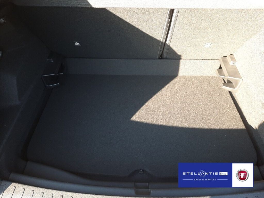 Alfa Romeo Junior 2025