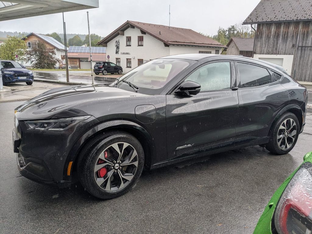 Ford Mustang Mach-E 2022