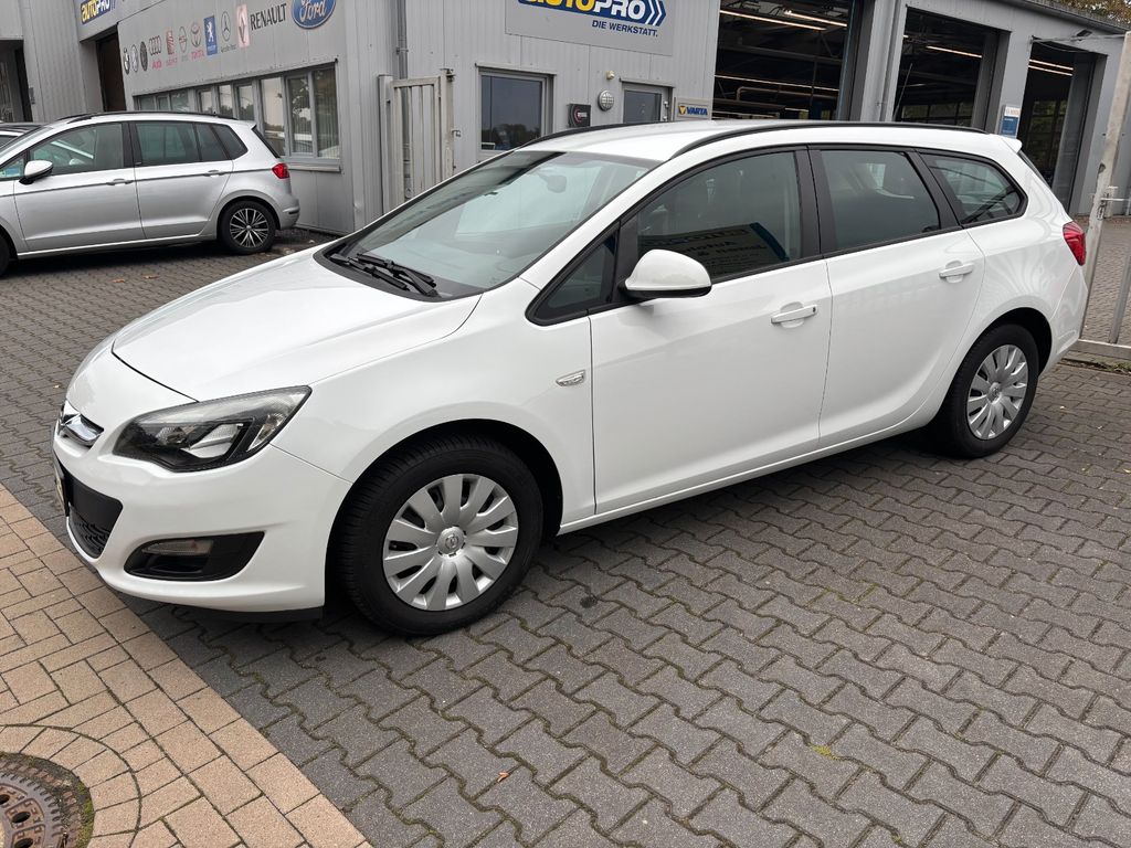 Opel Astra 2015
