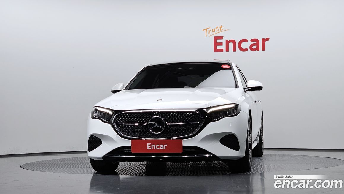 Mercedes-Benz E-Class 2025